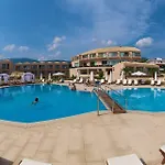 Отель Ionian Emerald 5*