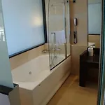 Отель Ionian Emerald Каравомилос