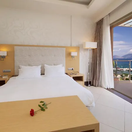 Ξενοδοχείο Ionian Emerald 5*