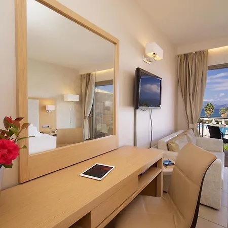Ionian Emerald 5*