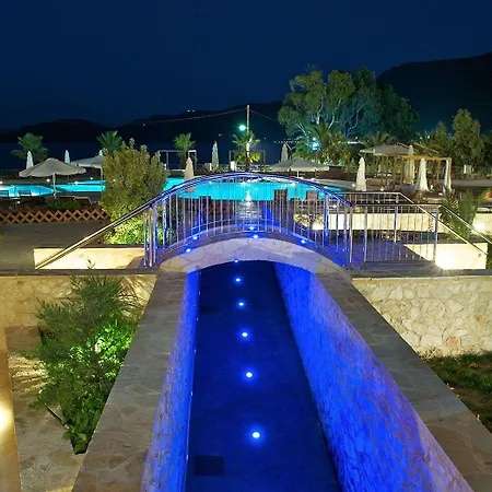 Hotell Ionian Emerald Karavomylos
