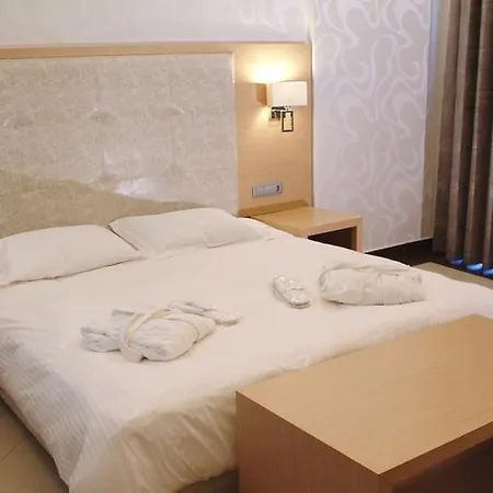 Ionian Emerald Hotell 5*