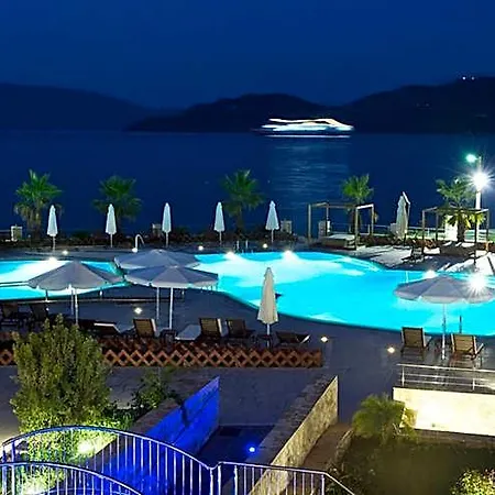 Hotel Ionian Emerald Karavomylos